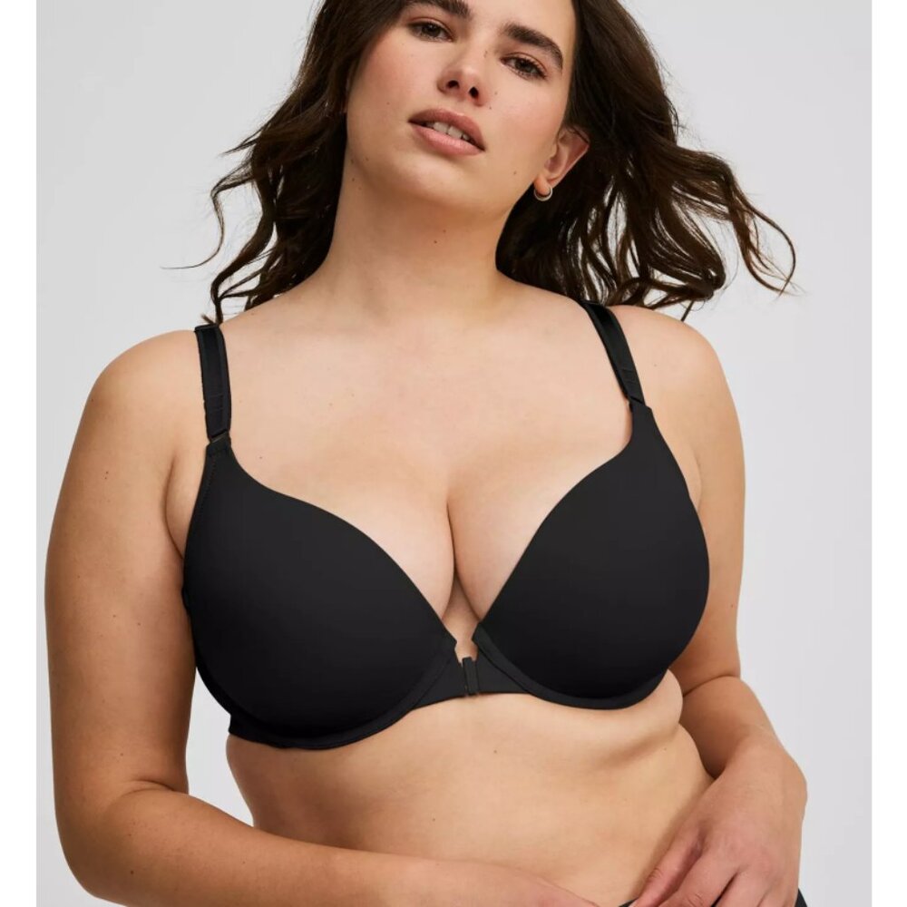 NWT Torrid Black Front Closure XO Plunge Push-Up Bra 44DDD